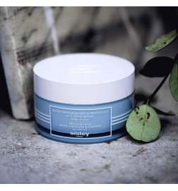 BAUME DÉMAQUILLANT ET NETTOYANT AUX TROIS HUILES BAUME DÉMAQUILLANT ET NETTOYANT AUX TROIS HUILES